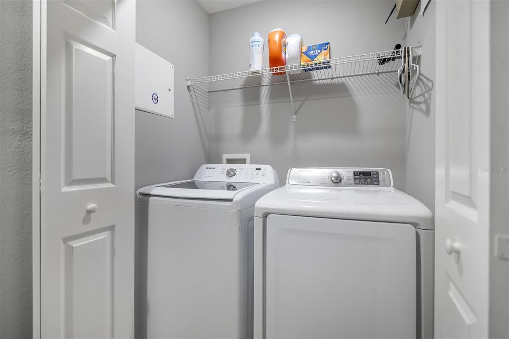 Active With Contract: $275,000 (3 beds, 2 baths, 1495 Square Feet)