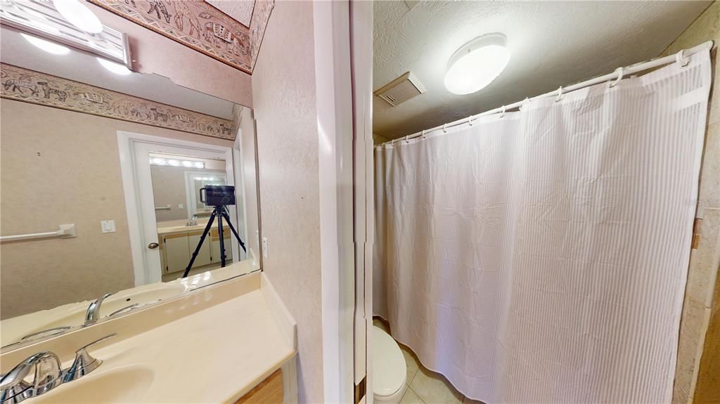 For Rent: $1,500 (2 beds, 2 baths, 1352 Square Feet)