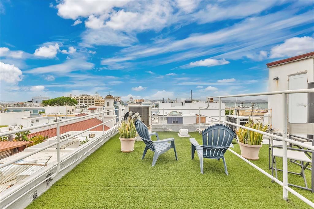 En Venta: $475,000 (1 camas, 1 baños, 877 Pies cuadrados)