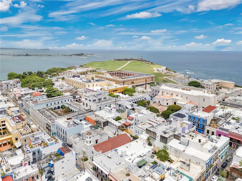 En Venta: $475,000 (1 camas, 1 baños, 877 Pies cuadrados)