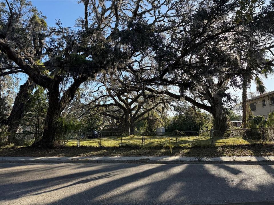 En Venta: $375,000 (3 camas, 1 baños, 1215 Pies cuadrados)