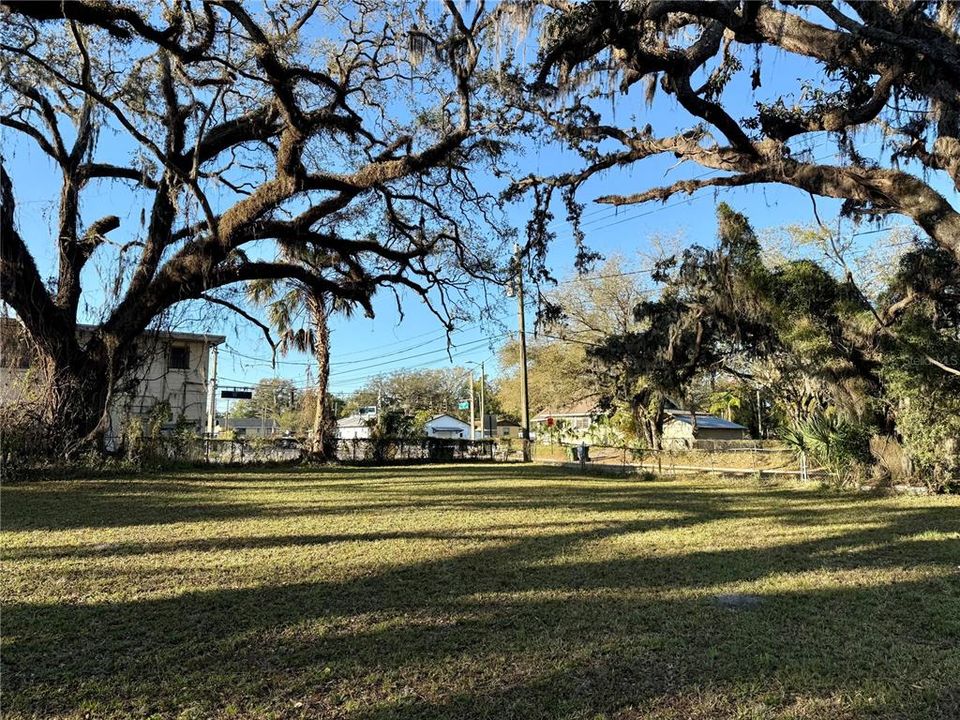 En Venta: $375,000 (3 camas, 1 baños, 1215 Pies cuadrados)