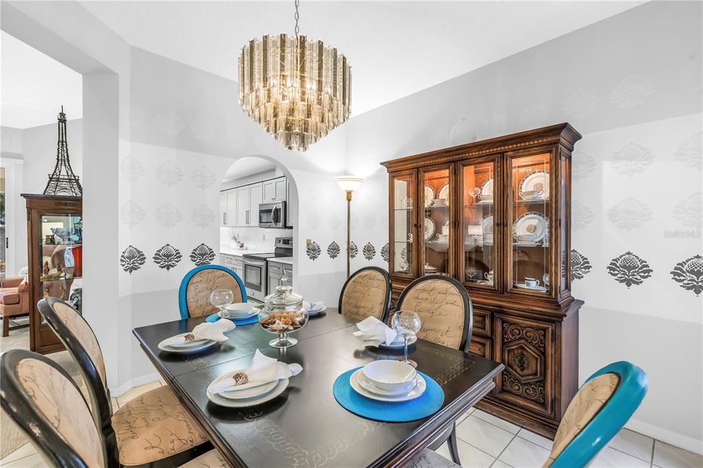 For Sale: $689,000 (3 beds, 2 baths, 1940 Square Feet)