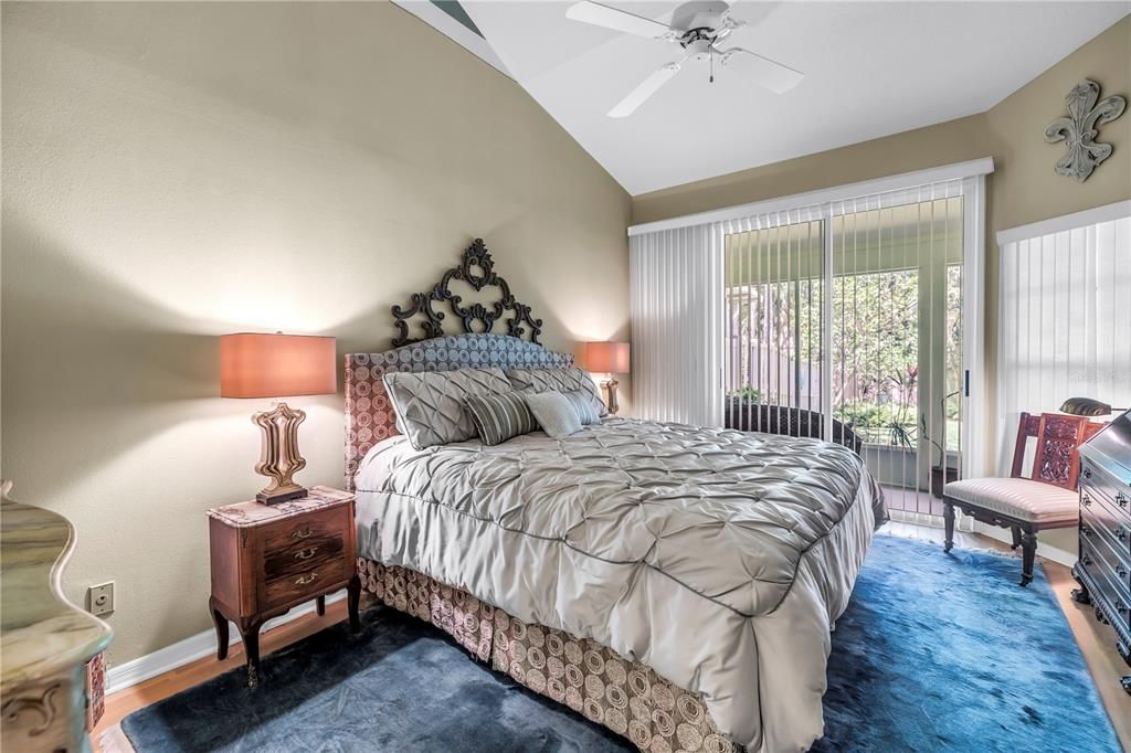 For Sale: $689,000 (3 beds, 2 baths, 1940 Square Feet)