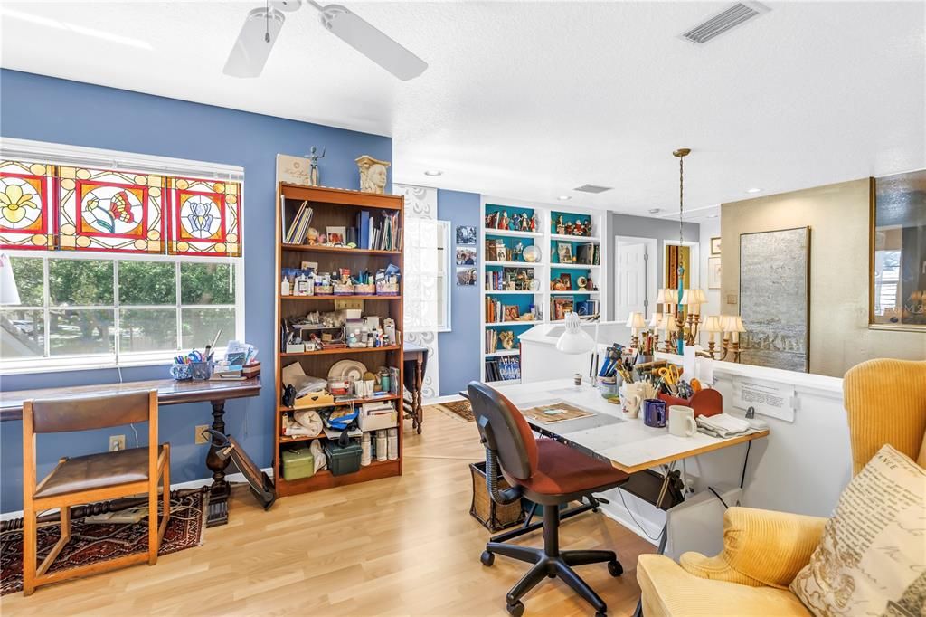 For Sale: $689,000 (3 beds, 2 baths, 1940 Square Feet)