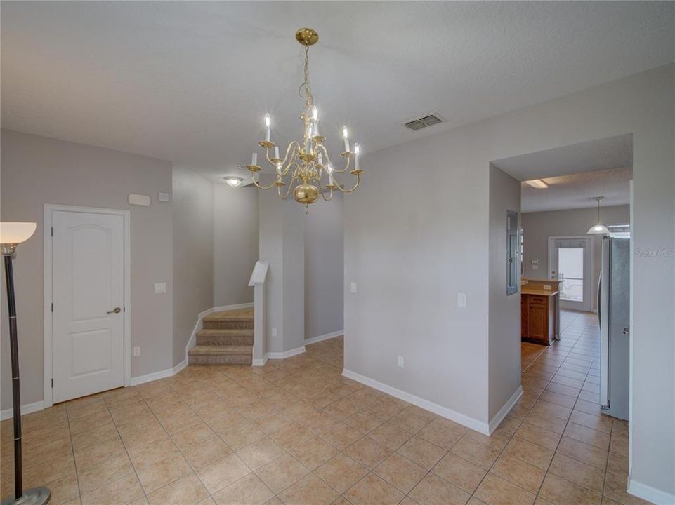 Active With Contract: $359,000 (3 beds, 2 baths, 1480 Square Feet)