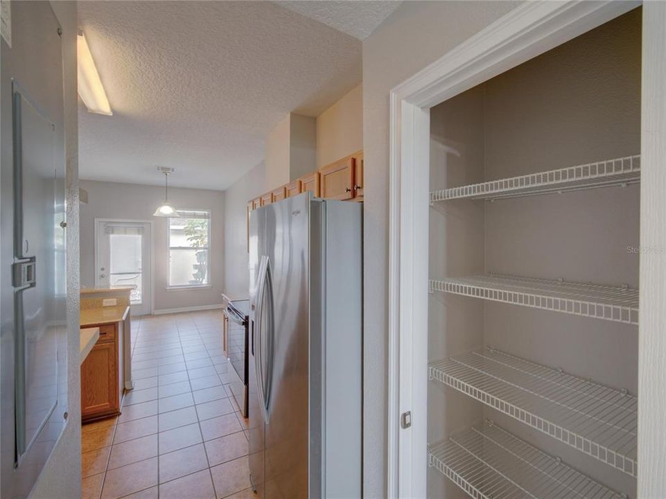 Active With Contract: $359,000 (3 beds, 2 baths, 1480 Square Feet)