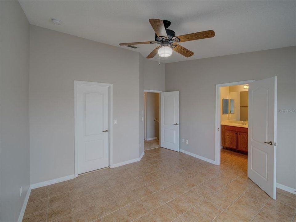 Active With Contract: $359,000 (3 beds, 2 baths, 1480 Square Feet)