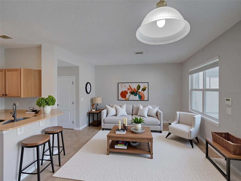 Active With Contract: $359,000 (3 beds, 2 baths, 1480 Square Feet)