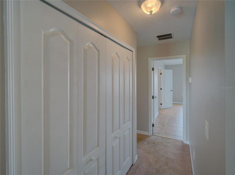 Active With Contract: $359,000 (3 beds, 2 baths, 1480 Square Feet)