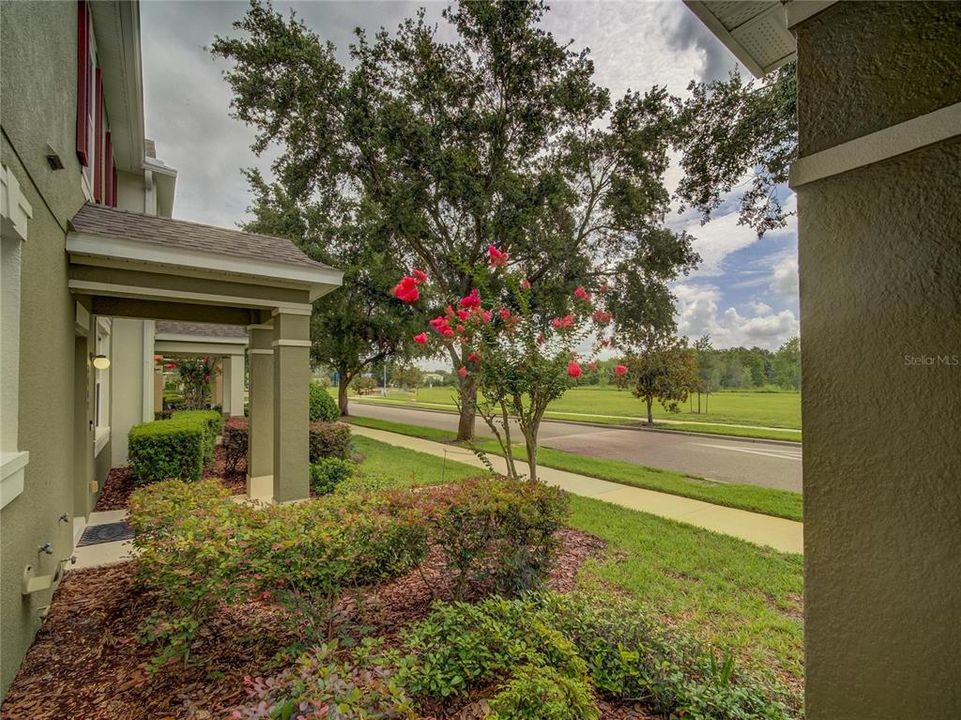 Active With Contract: $359,000 (3 beds, 2 baths, 1480 Square Feet)