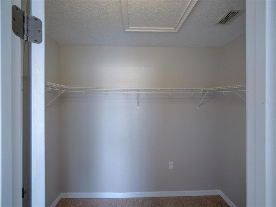 Active With Contract: $359,000 (3 beds, 2 baths, 1480 Square Feet)