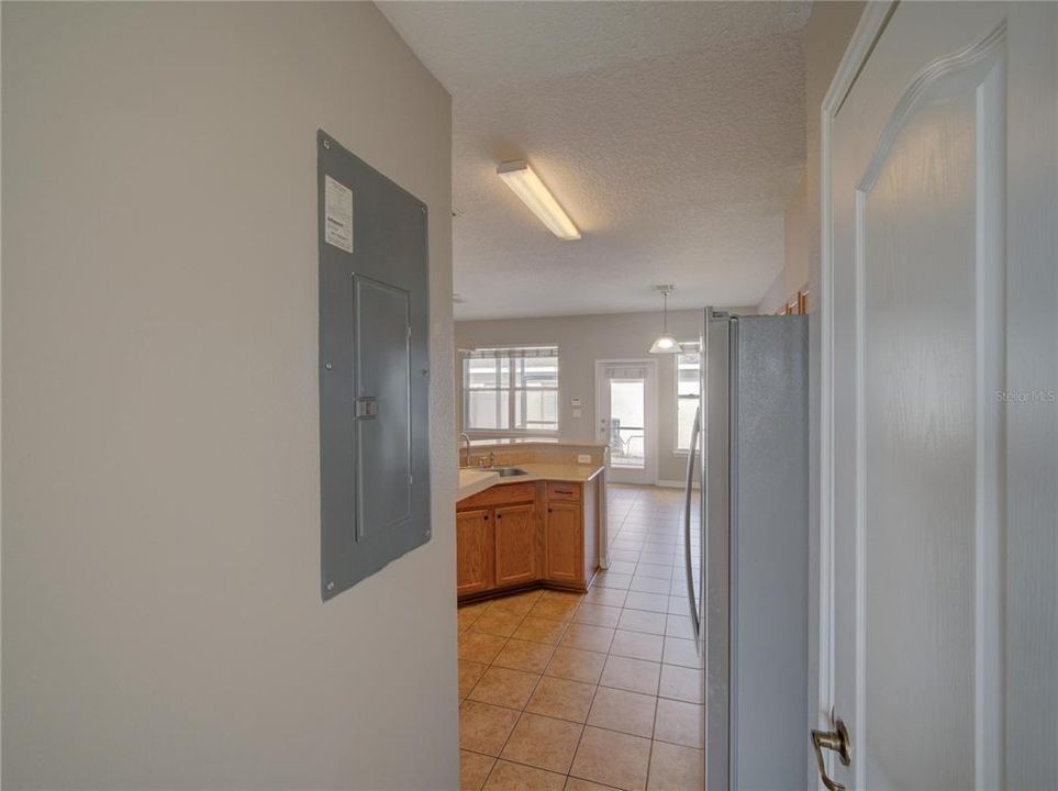 Active With Contract: $359,000 (3 beds, 2 baths, 1480 Square Feet)