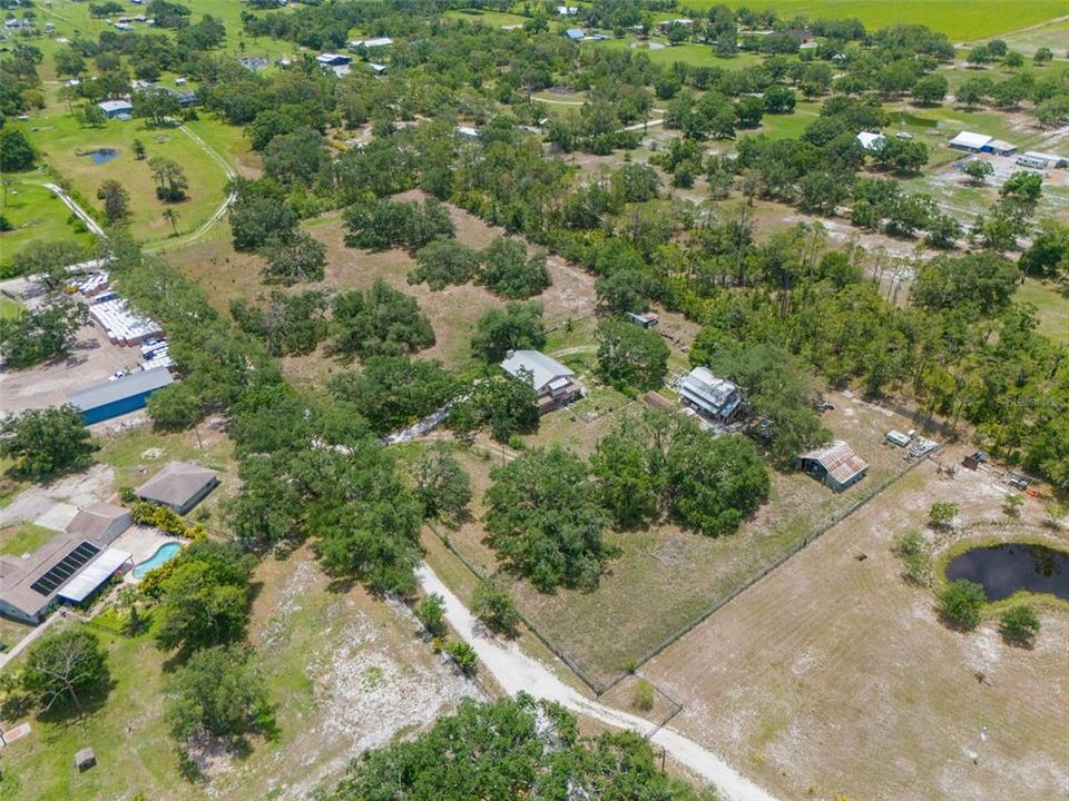 Active With Contract: $600,000 (6 beds, 4 baths, 3304 Square Feet)