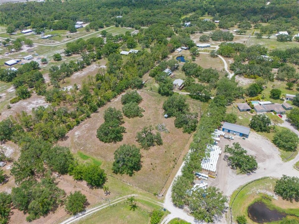 Active With Contract: $600,000 (6 beds, 4 baths, 3304 Square Feet)