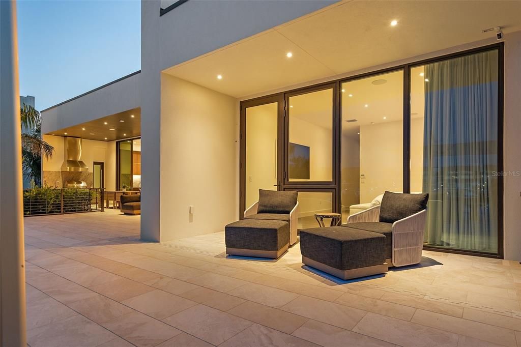 待售: $7,950,000 (4 贝兹, 5 浴室, 4318 平方英尺)