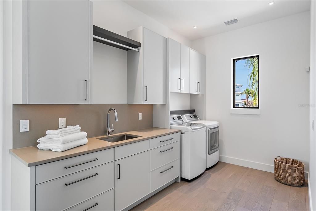 待售: $7,950,000 (4 贝兹, 5 浴室, 4318 平方英尺)