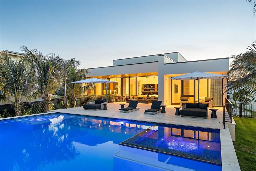 待售: $7,950,000 (4 贝兹, 5 浴室, 4318 平方英尺)