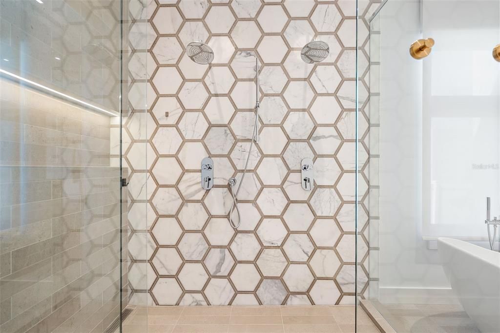 待售: $7,950,000 (4 贝兹, 5 浴室, 4318 平方英尺)