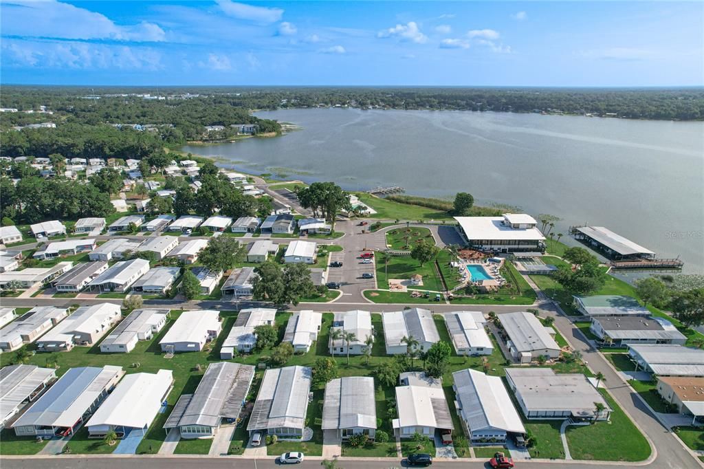 Active With Contract: $139,000 (2 beds, 2 baths, 1296 Square Feet)