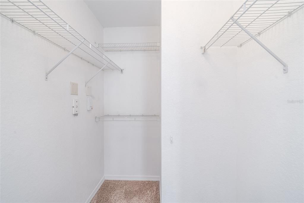 Activo con contrato: $1,800 (1 camas, 1 baños, 804 Pies cuadrados)