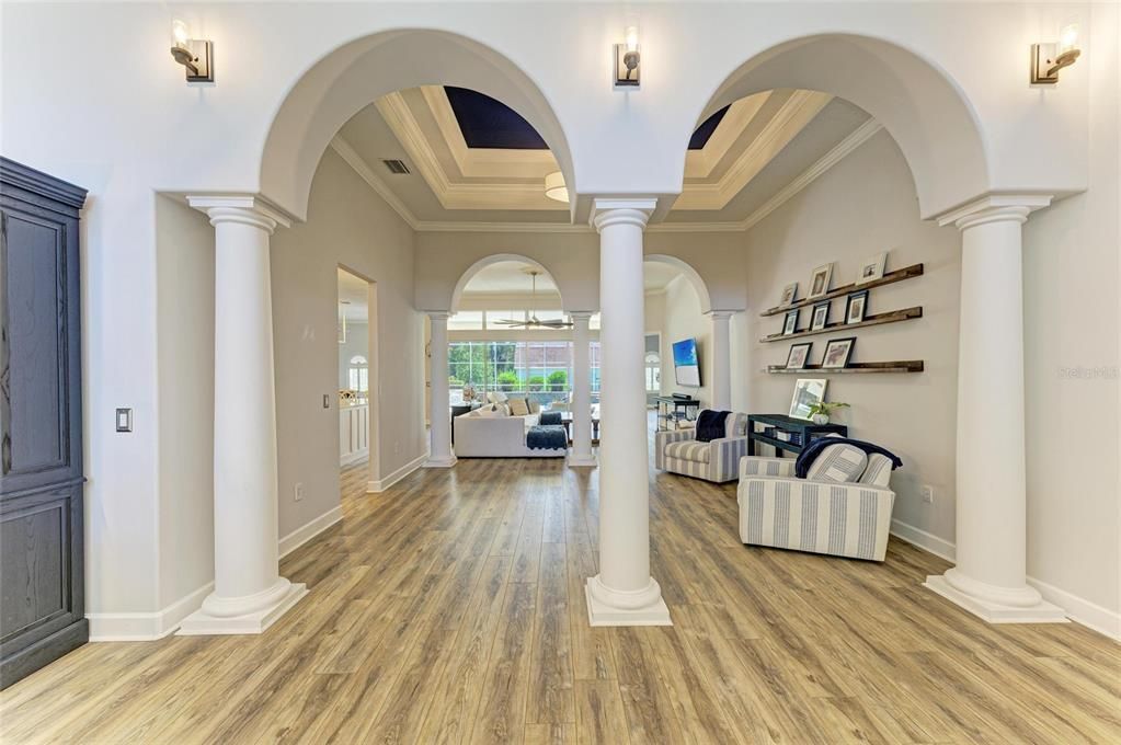 For Sale: $1,899,900 (5 beds, 4 baths, 3890 Square Feet)