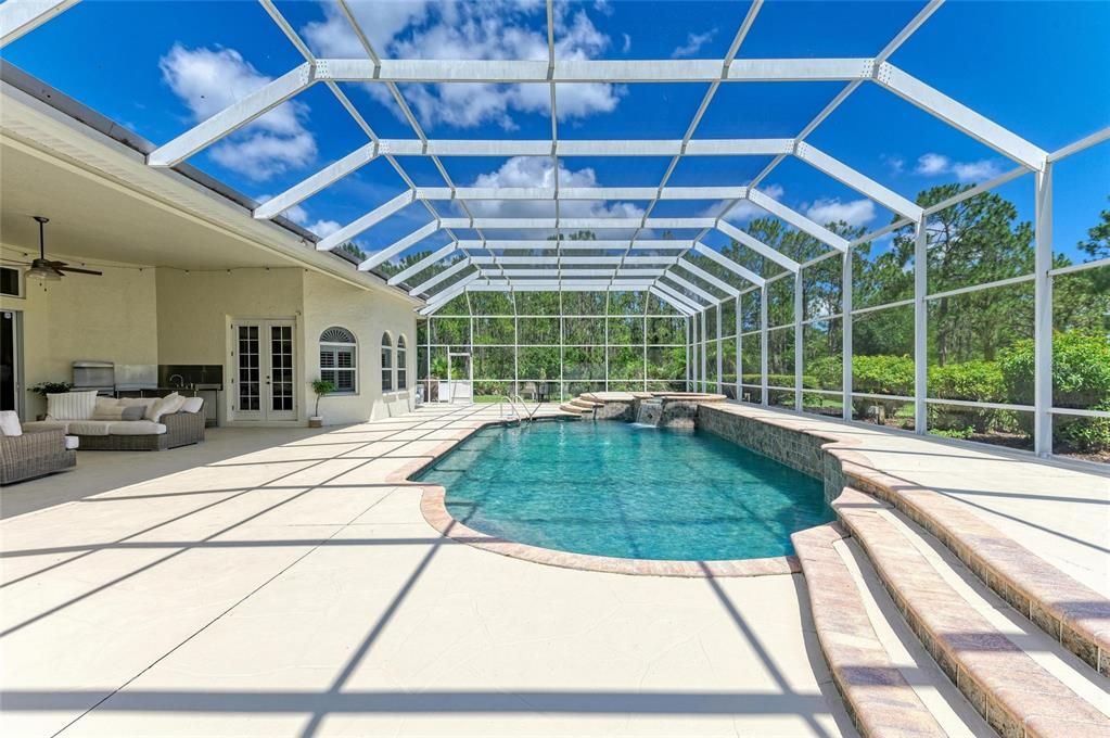 For Sale: $1,899,900 (5 beds, 4 baths, 3890 Square Feet)