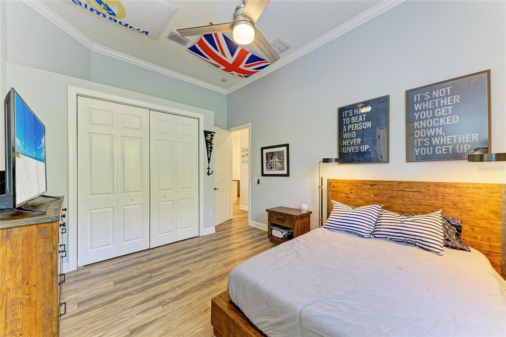 For Sale: $1,899,900 (5 beds, 4 baths, 3890 Square Feet)