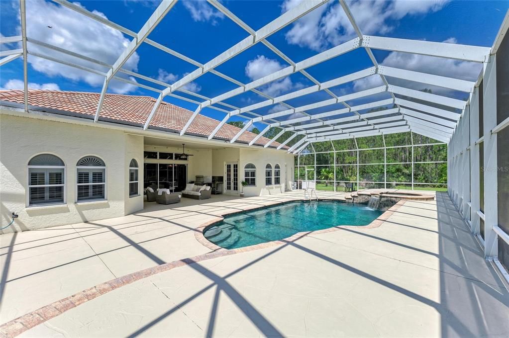 For Sale: $1,899,900 (5 beds, 4 baths, 3890 Square Feet)