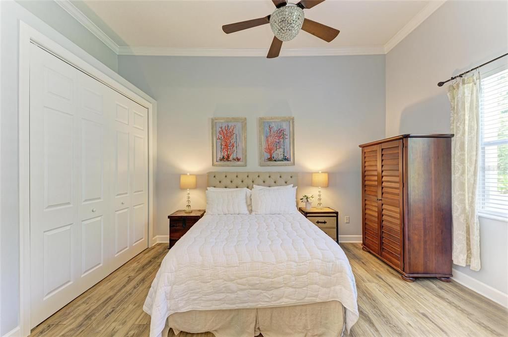 For Sale: $1,899,900 (5 beds, 4 baths, 3890 Square Feet)