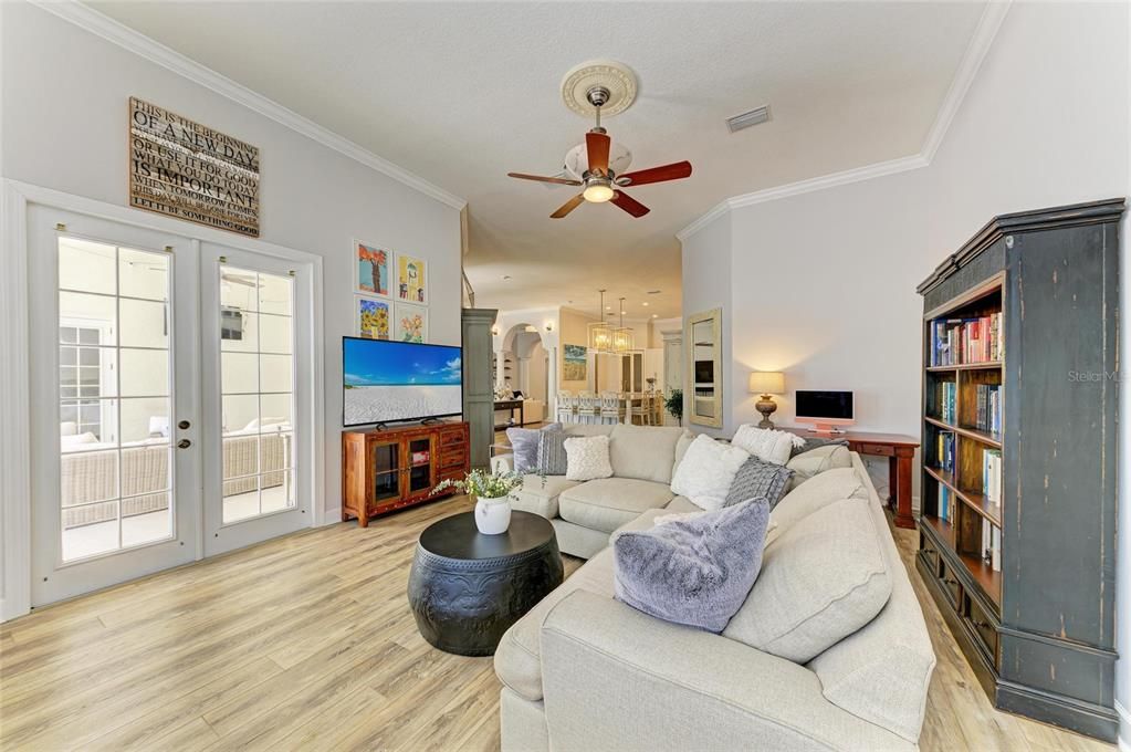 For Sale: $1,899,900 (5 beds, 4 baths, 3890 Square Feet)