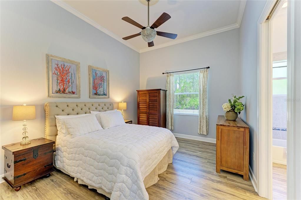 For Sale: $1,899,900 (5 beds, 4 baths, 3890 Square Feet)