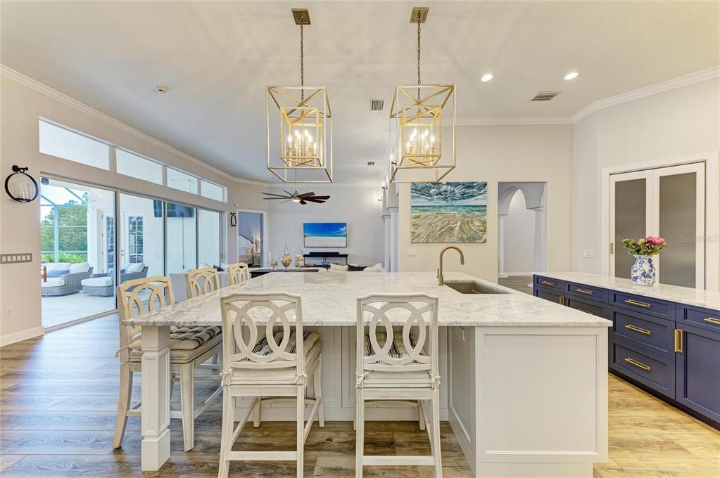 For Sale: $1,899,900 (5 beds, 4 baths, 3890 Square Feet)