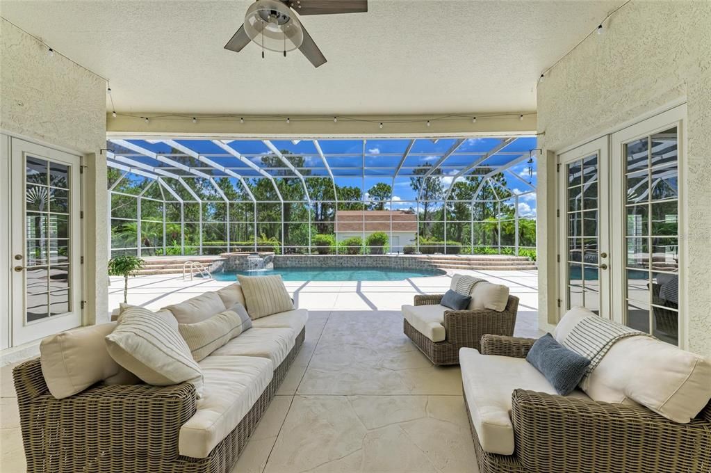 For Sale: $1,899,900 (5 beds, 4 baths, 3890 Square Feet)