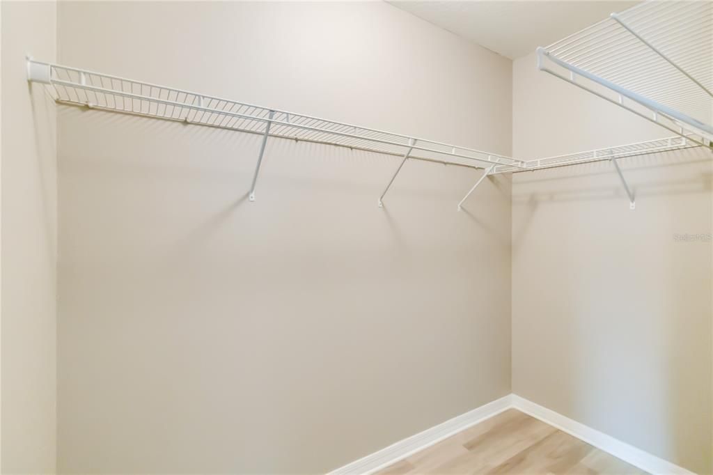 Active With Contract: $1,895 (4 beds, 2 baths, 1751 Square Feet)