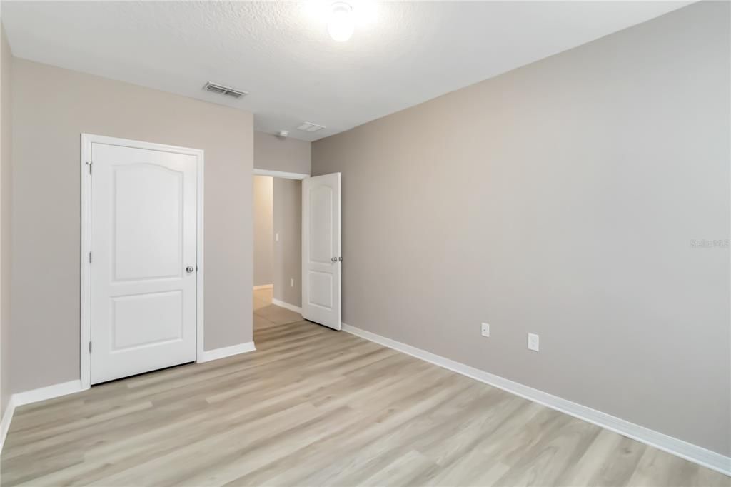 Active With Contract: $1,895 (4 beds, 2 baths, 1751 Square Feet)