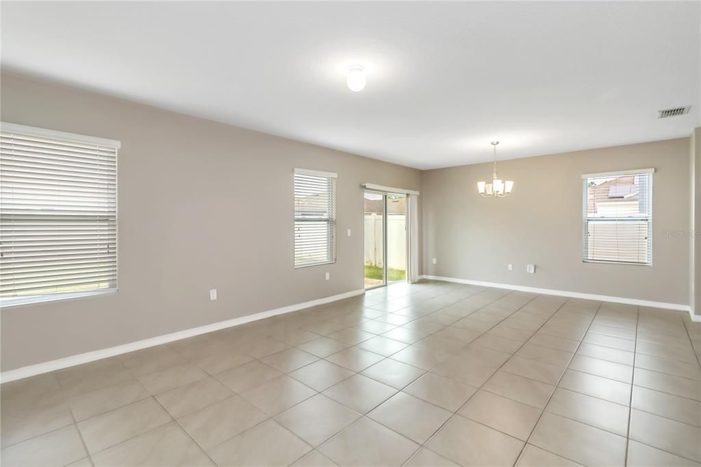 Active With Contract: $1,895 (4 beds, 2 baths, 1751 Square Feet)
