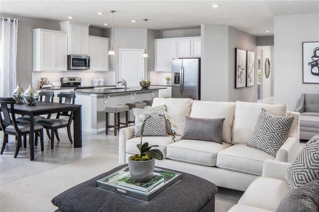 Active With Contract: $435,275 (3 beds, 2 baths, 2021 Square Feet)