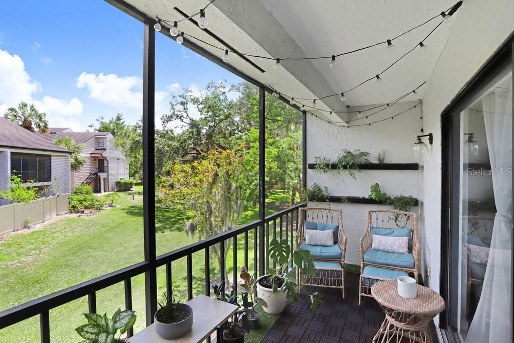 Activo con contrato: $159,000 (2 camas, 2 baños, 1324 Pies cuadrados)
