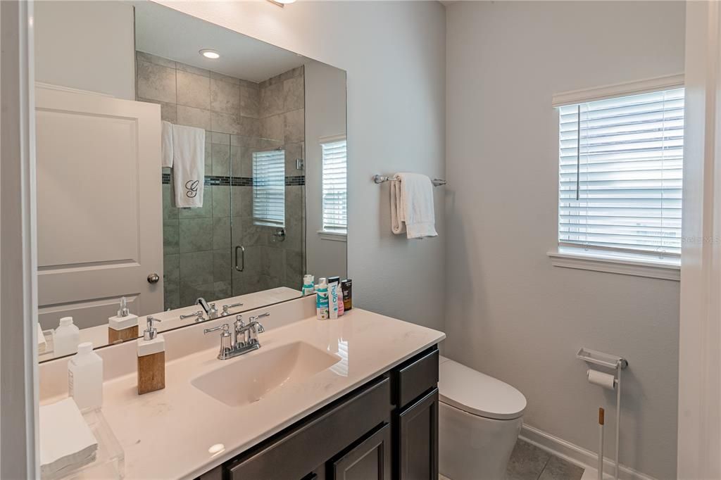 For Sale: $750,000 (5 beds, 4 baths, 3332 Square Feet)