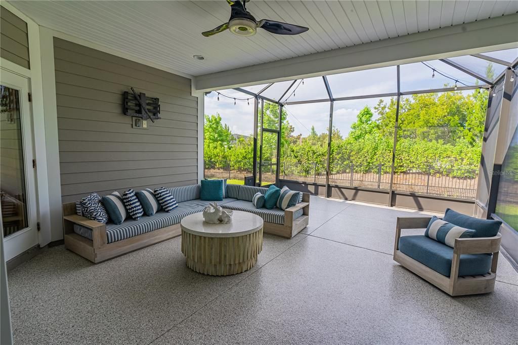 For Sale: $750,000 (5 beds, 4 baths, 3332 Square Feet)