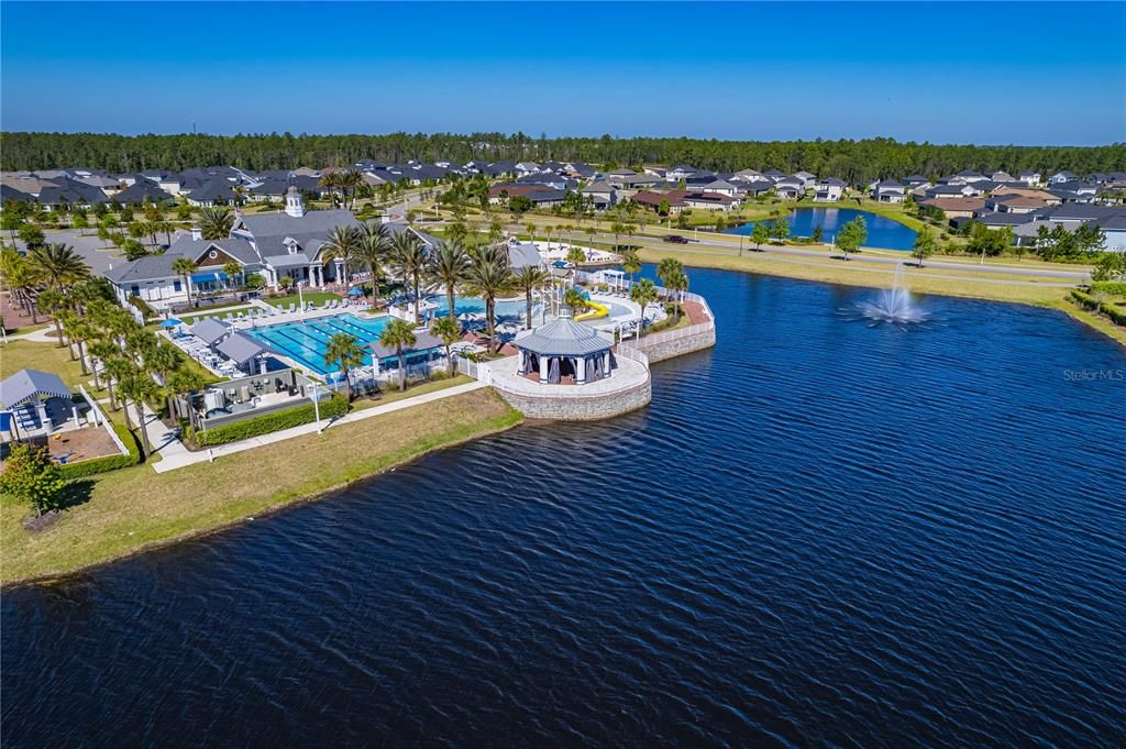 For Sale: $750,000 (5 beds, 4 baths, 3332 Square Feet)