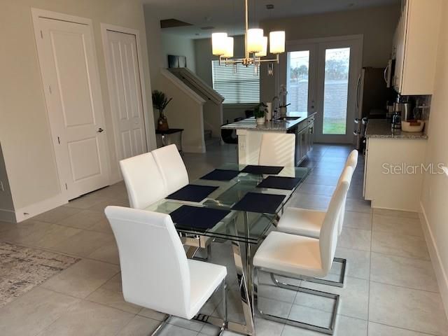 На продажу: $495,000 (4 спален, 2 ванн, 1940 Квадратных фут)