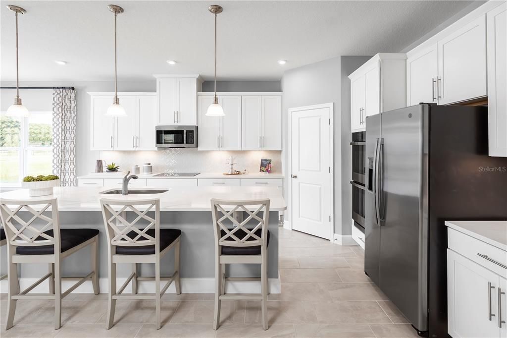 En Venta: $446,990 (4 camas, 2 baños, 2797 Pies cuadrados)