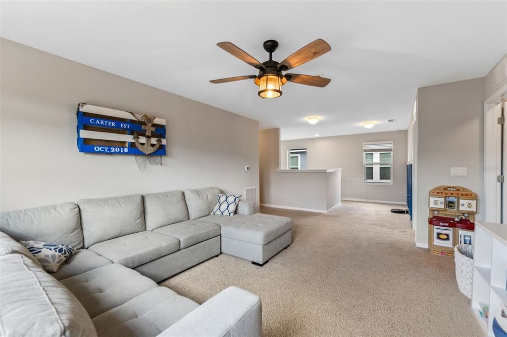 На продажу: $447,490 (4 спален, 3 ванн, 2495 Квадратных фут)