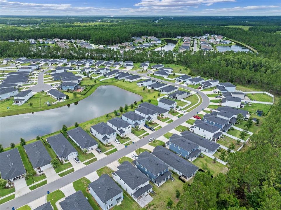 На продажу: $447,490 (4 спален, 3 ванн, 2495 Квадратных фут)