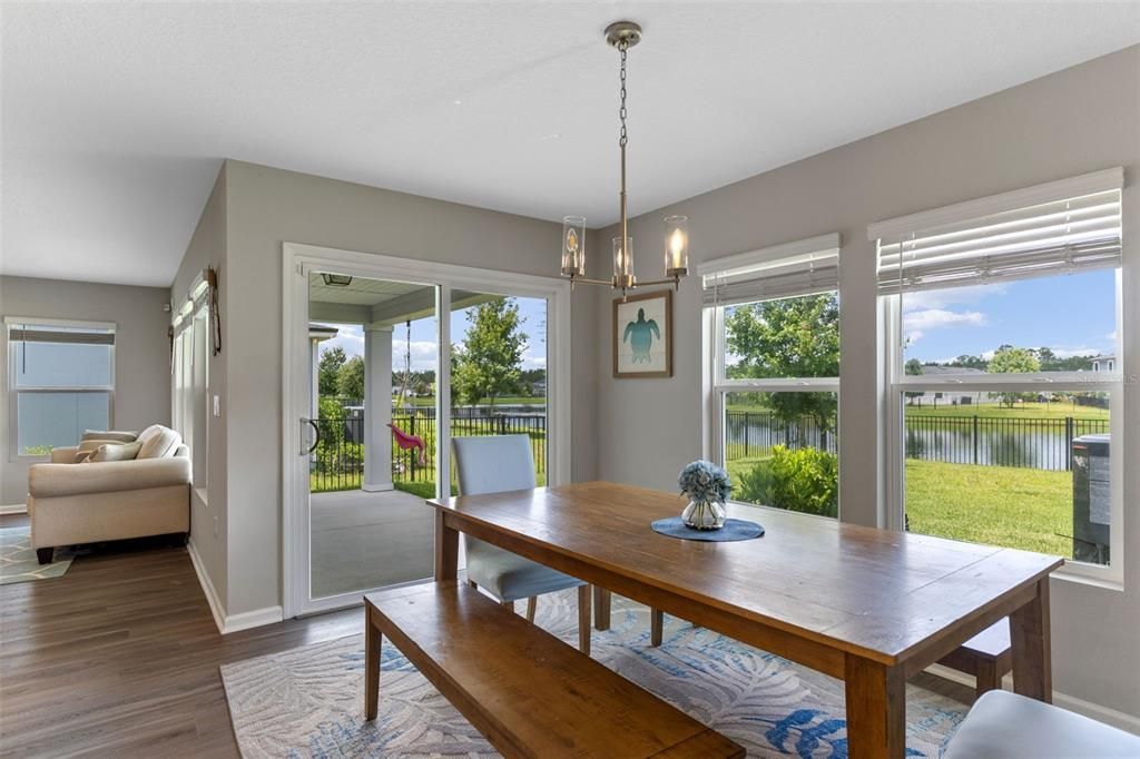 На продажу: $447,490 (4 спален, 3 ванн, 2495 Квадратных фут)