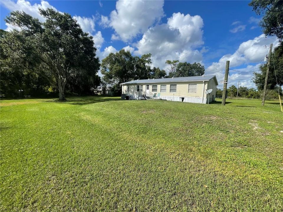 На продажу: $155,000 (3 спален, 2 ванн, 1648 Квадратных фут)