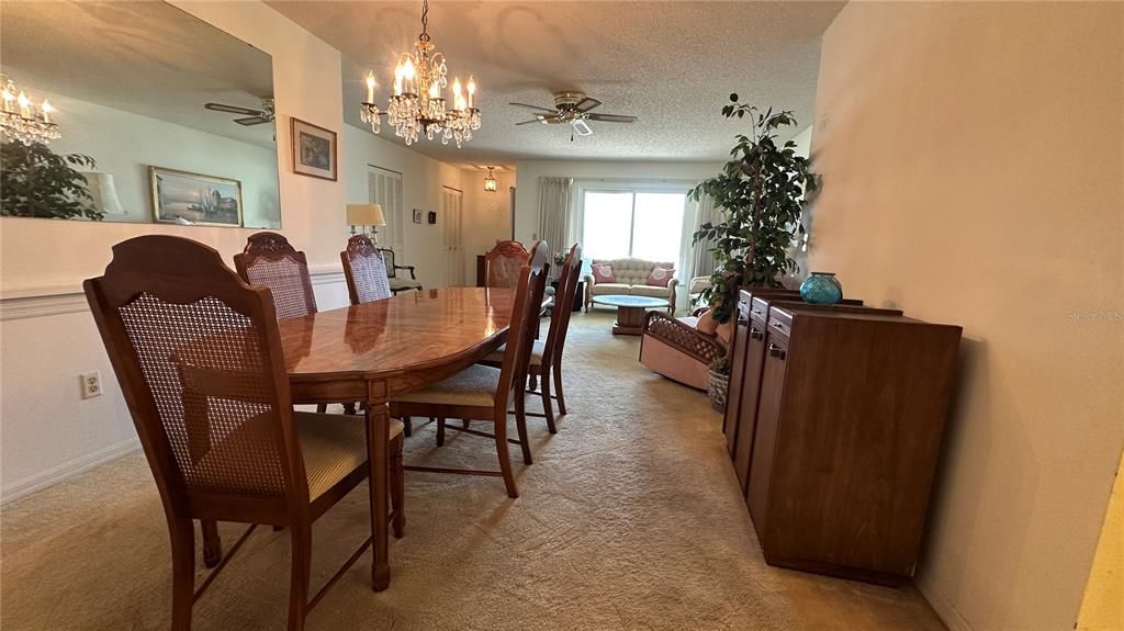 待售: $219,900 (2 贝兹, 2 浴室, 1756 平方英尺)