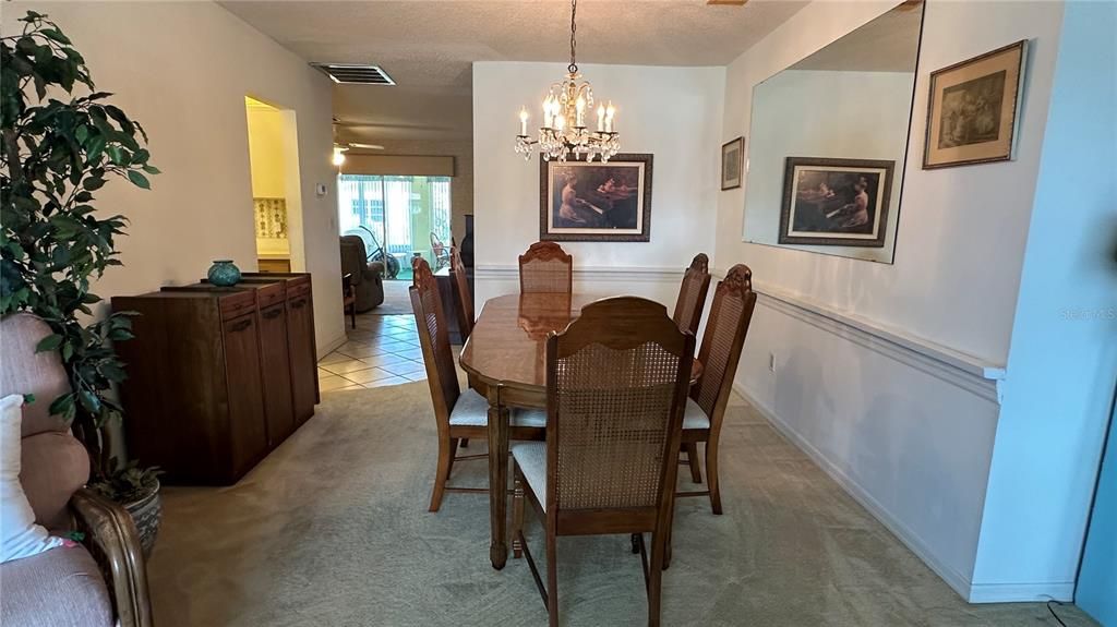 待售: $219,900 (2 贝兹, 2 浴室, 1756 平方英尺)